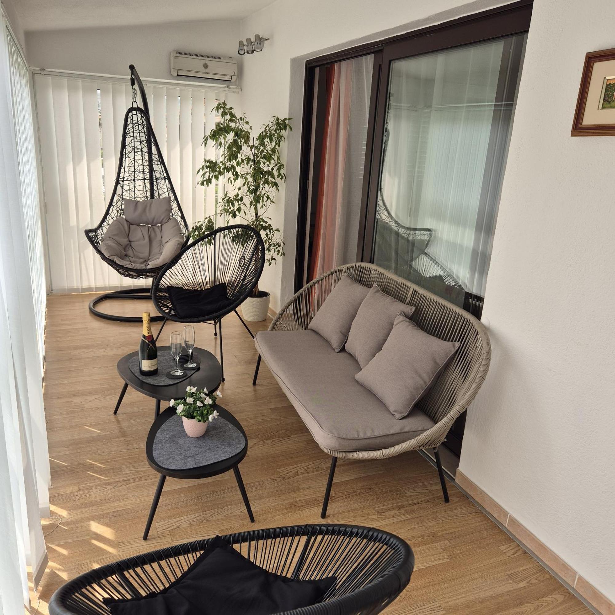 Apartments Olivia Kaštela Εξωτερικό φωτογραφία